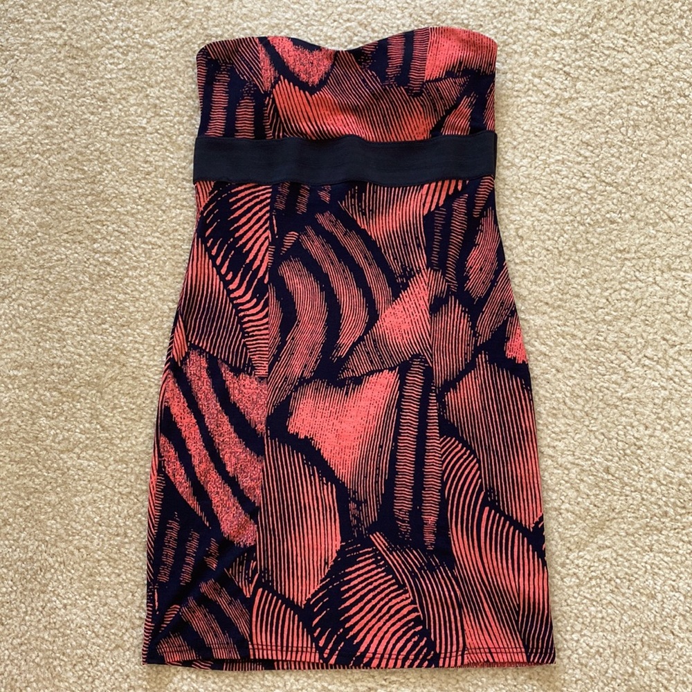 Bebe 2b dress